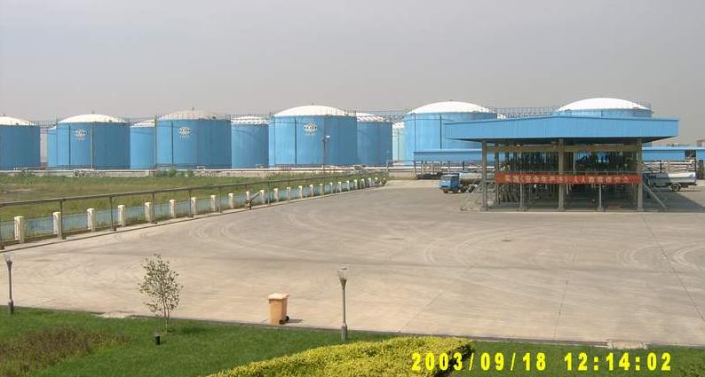 化工儲罐區(qū)計(jì)算機(jī)監(jiān)控和定量灌裝系統(tǒng)